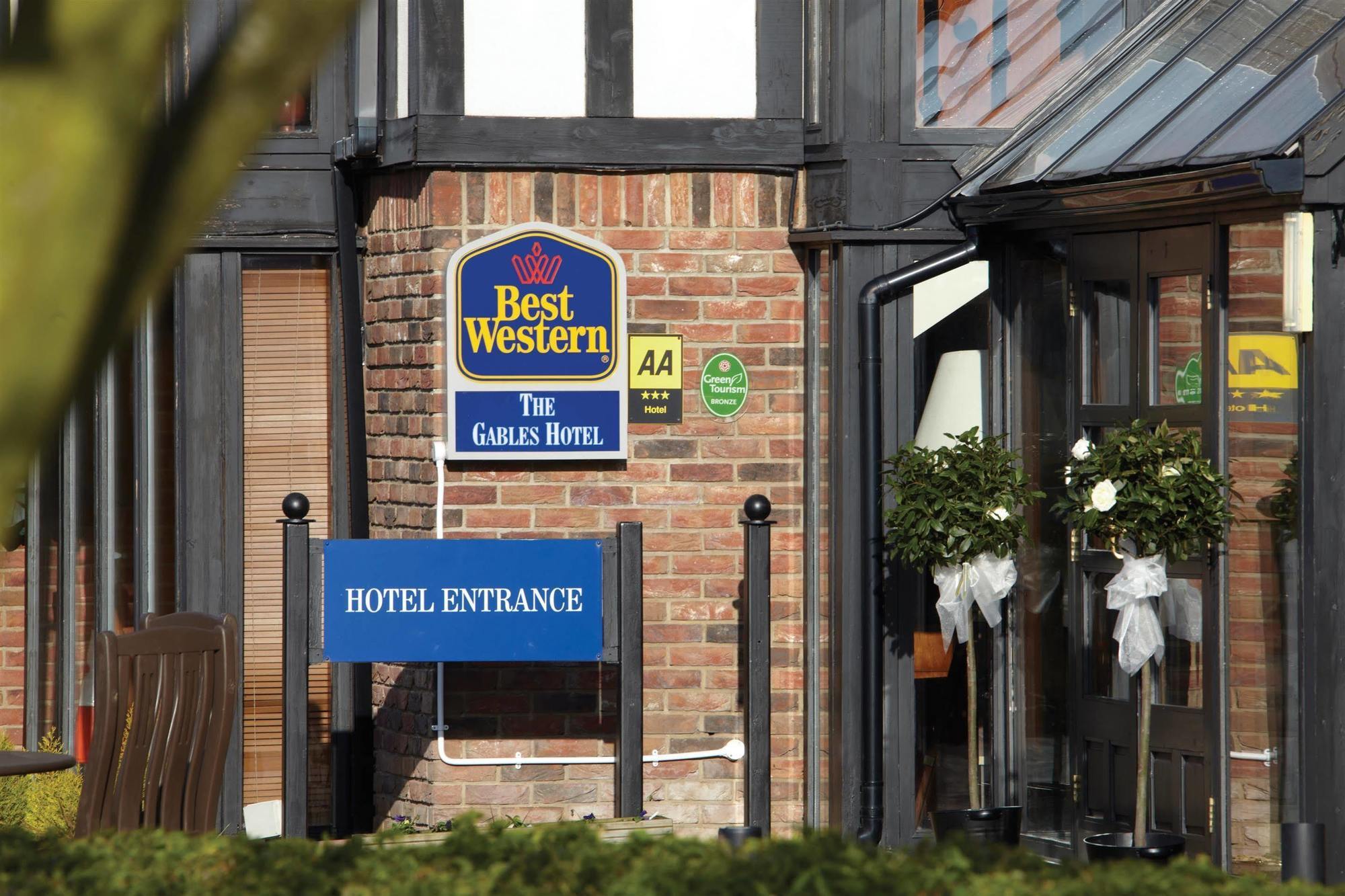 Best Western Gables Hotel Falfield Exterior photo